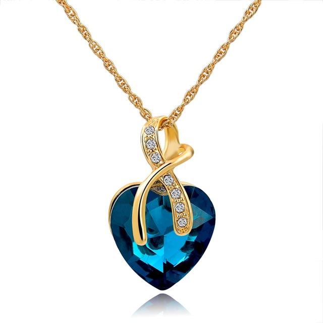 Crystal Heart Pendants Necklaces